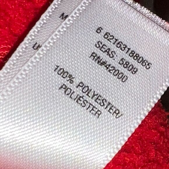 Pink k 2 piece set red cozy pjs with cute heart design. - Picture 8 of 8